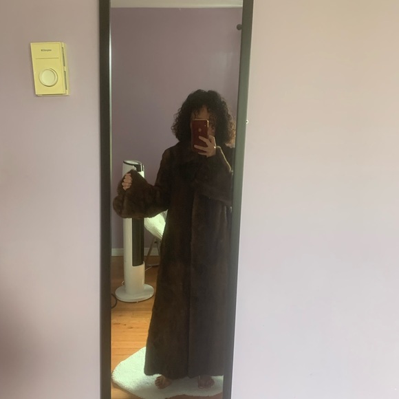 Real mink long fur coat $3000 - Picture 8 of 10